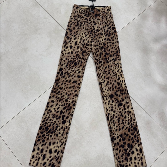 Dolce & Gabbana Leopard Print Pants - Picture 3 of 7